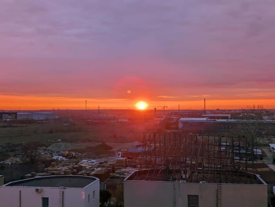 City Sunset Escape Bucureşti Exterior foto